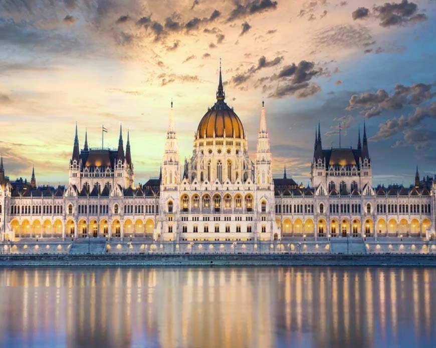 Budapest Travel Inspiration: Unraveling the Enchanting Charms of its Diverse Culture